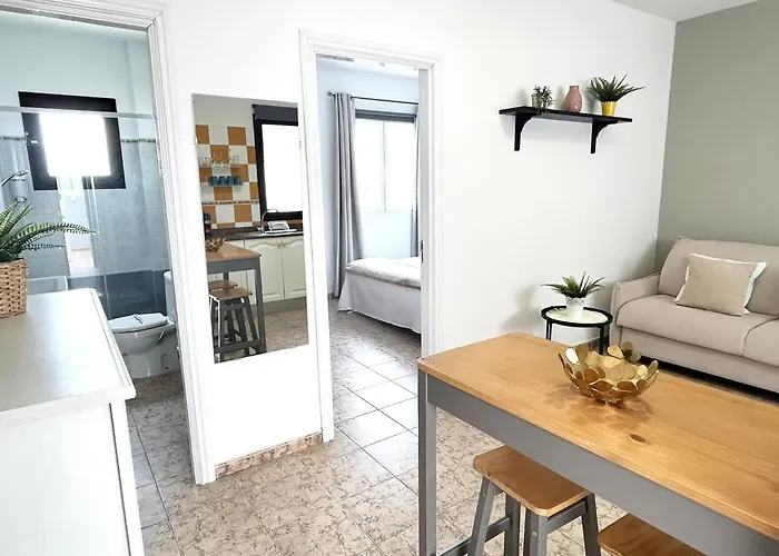 Mahostly Comillas Pg ארסיפה